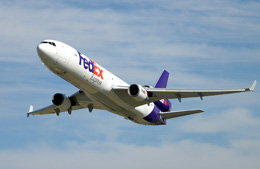 Посылки FedEx будут сообщать свои GPS-координаты, температуру, ускорение и высоту над уровнем моря