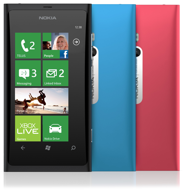 Nokia Lumia 800 - необычный телефон для обычной жизни