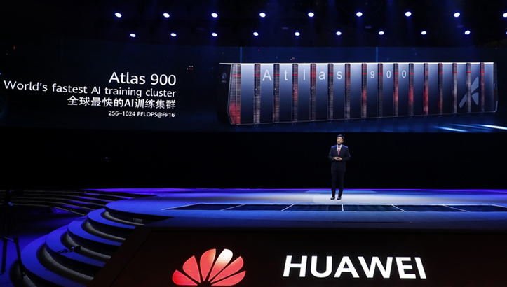 Huawei Atlas 900
